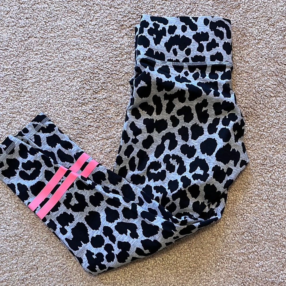 Victoria’s Secret leggings